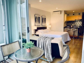 Elegant Classic Loft High Floor With Ac 1810